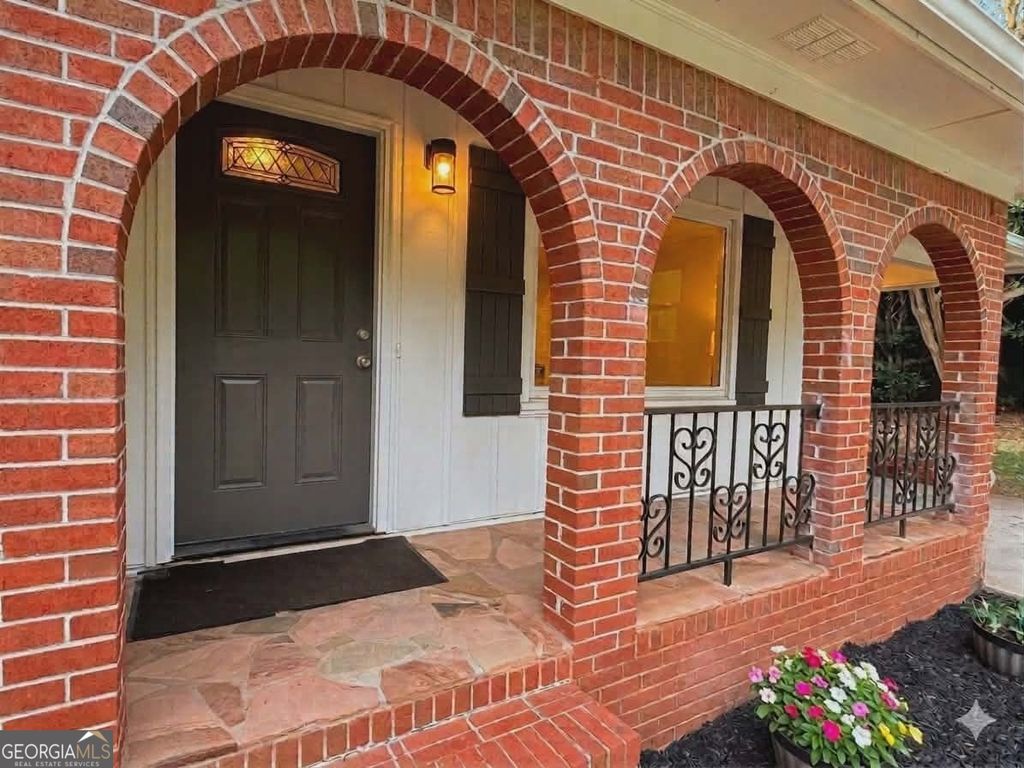 Photo of 104 Julie Circle, Griffin, GA 30223 (MLS # 10725345)