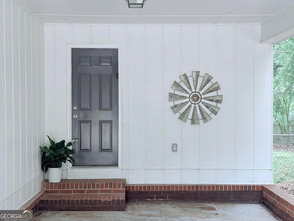 Photo of 104 Julie Circle, Griffin, GA 30223 (MLS # 10725345)