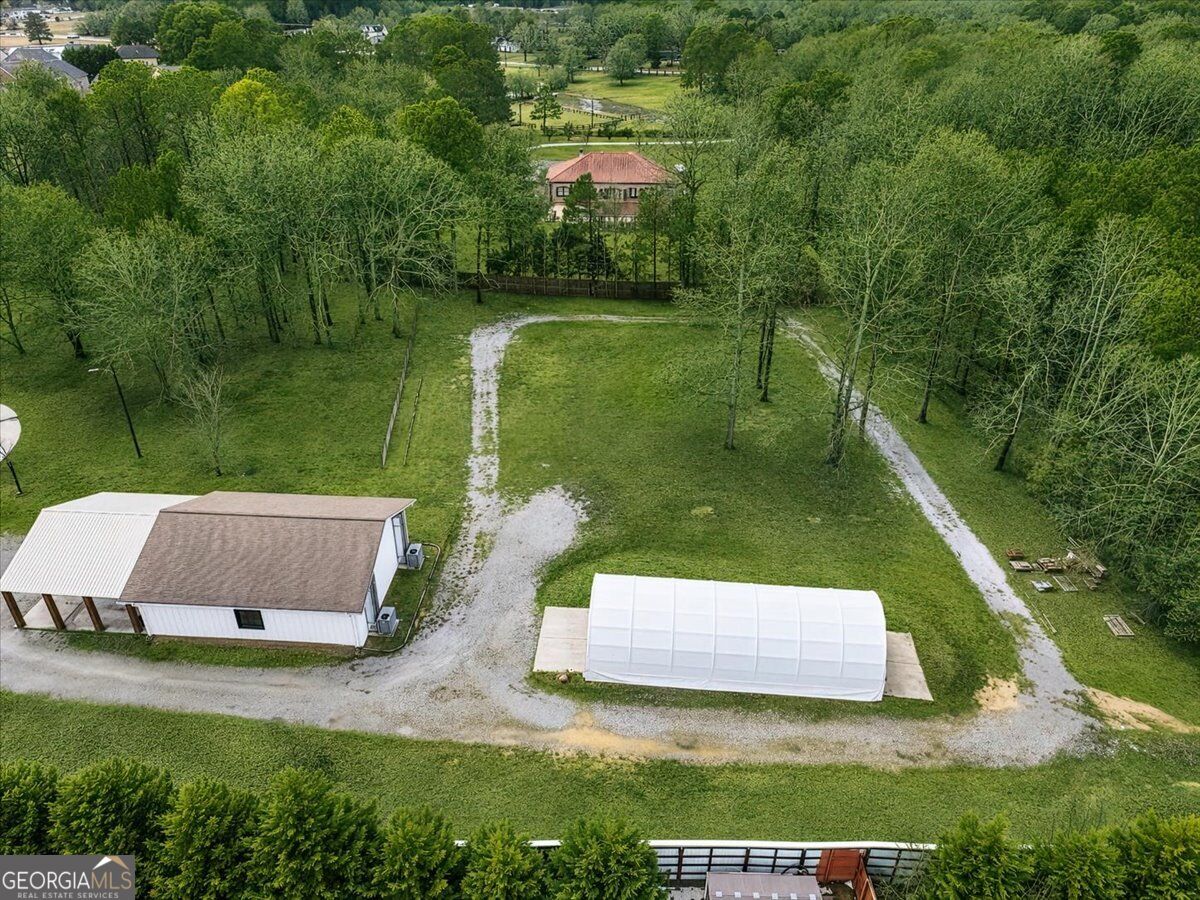 589 Cooper RD