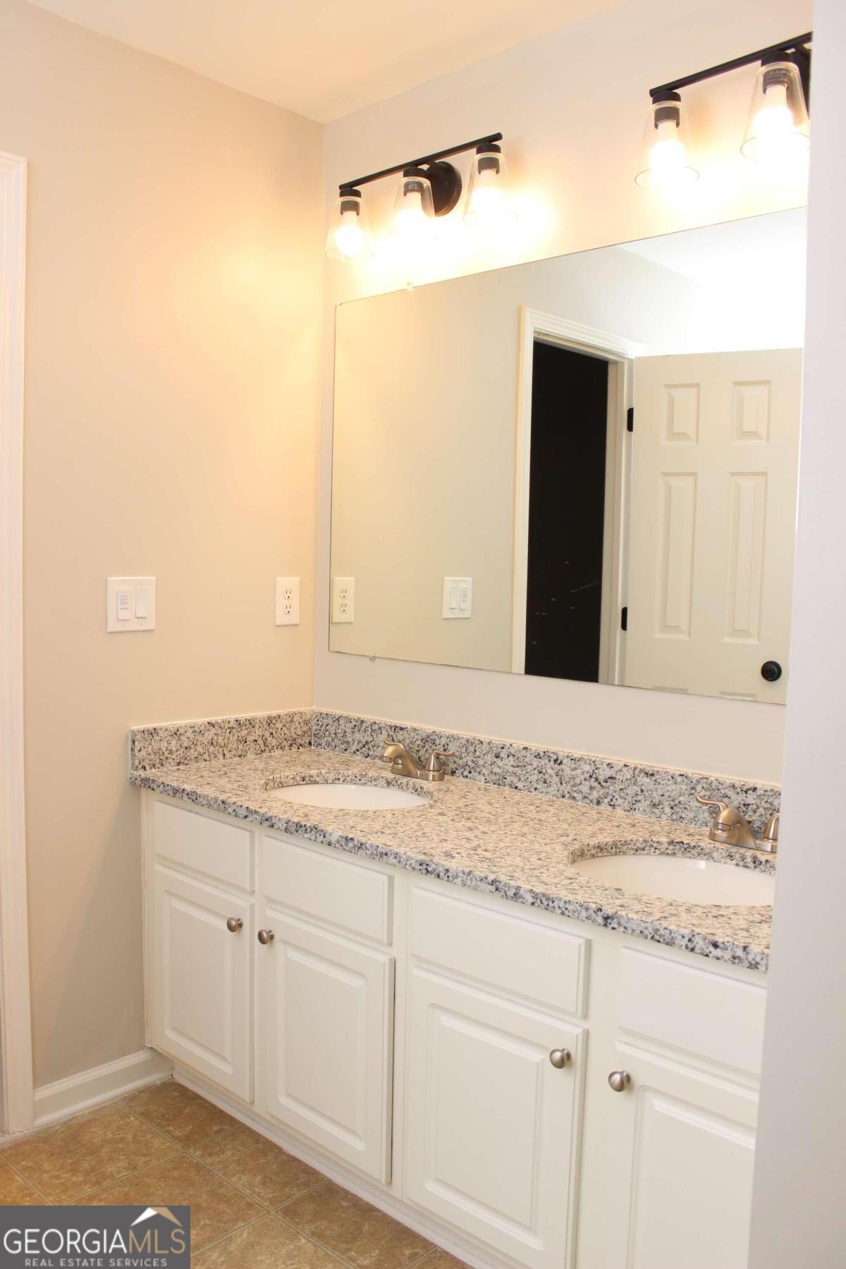 NEW HAVEN - Residential Lease