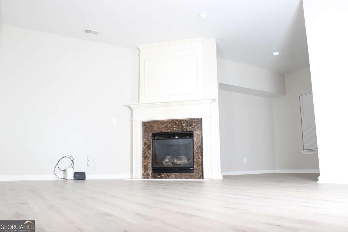 NEW HAVEN - Residential Lease