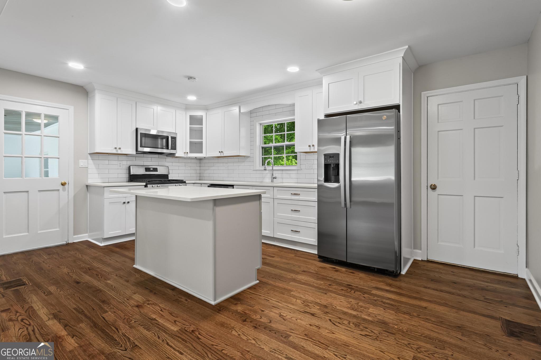 Meadow Brook - Residential