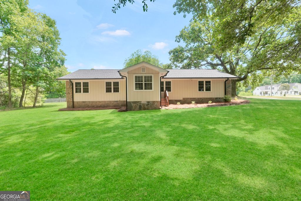 Photo of 1375 McGarity Road, McDonough, GA 30252 (MLS # 10769416)