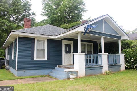 A home in Newnan