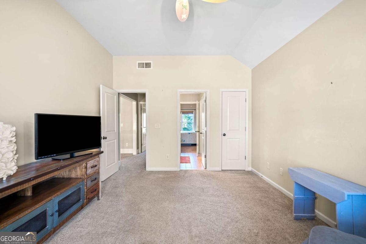 River Green - Residential