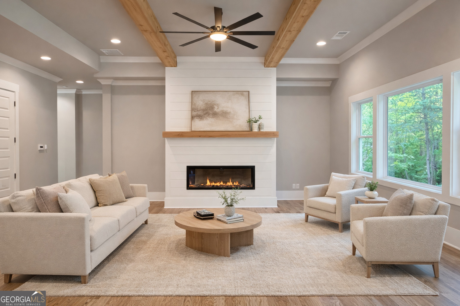 5832 Woodland Park CT