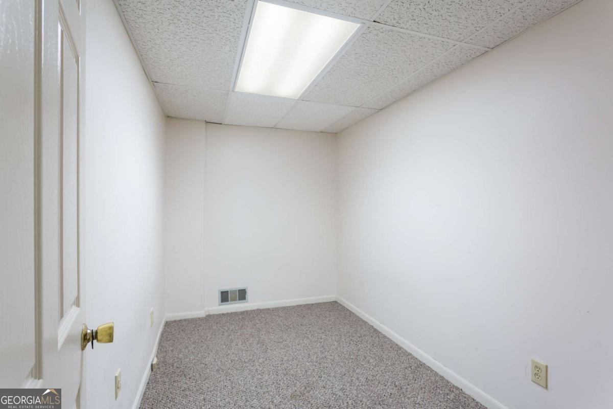 Smyrna, Georgia 30082, United States, 1 Bedroom Bedrooms, ,1 BathroomBathrooms,Residential,Active,103987