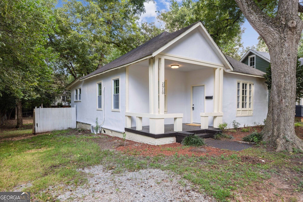 Photo of 2910 Bradley Circle, Columbus, GA 31904 (MLS # 10837855)