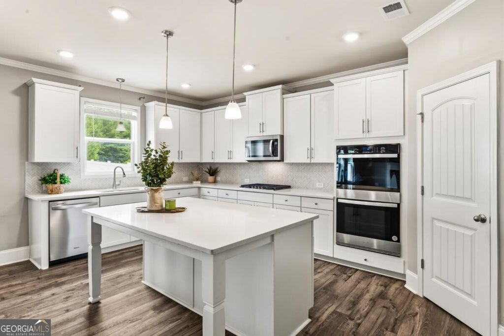 Photo of 3175 Ancoats Street, Douglasville, GA 30135 (MLS # 10850589)