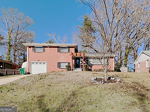 Photo of 3148 Thrasher Circle, Decatur, GA 30032 (MLS # 10641996)