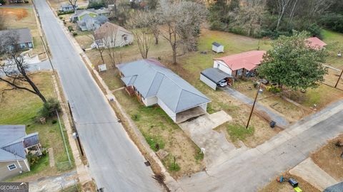 A home in Cedartown