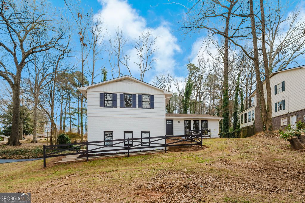 Photo of 50 Bailey Drive, Lilburn, GA 30047 (MLS # 10707353)
