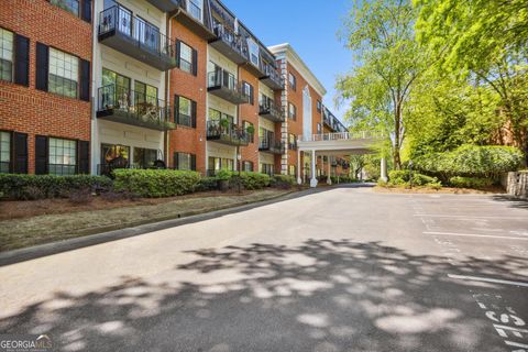 Photo of 2921 Lenox Road NE #413, Atlanta, GA 30324 (MLS # 10673703)