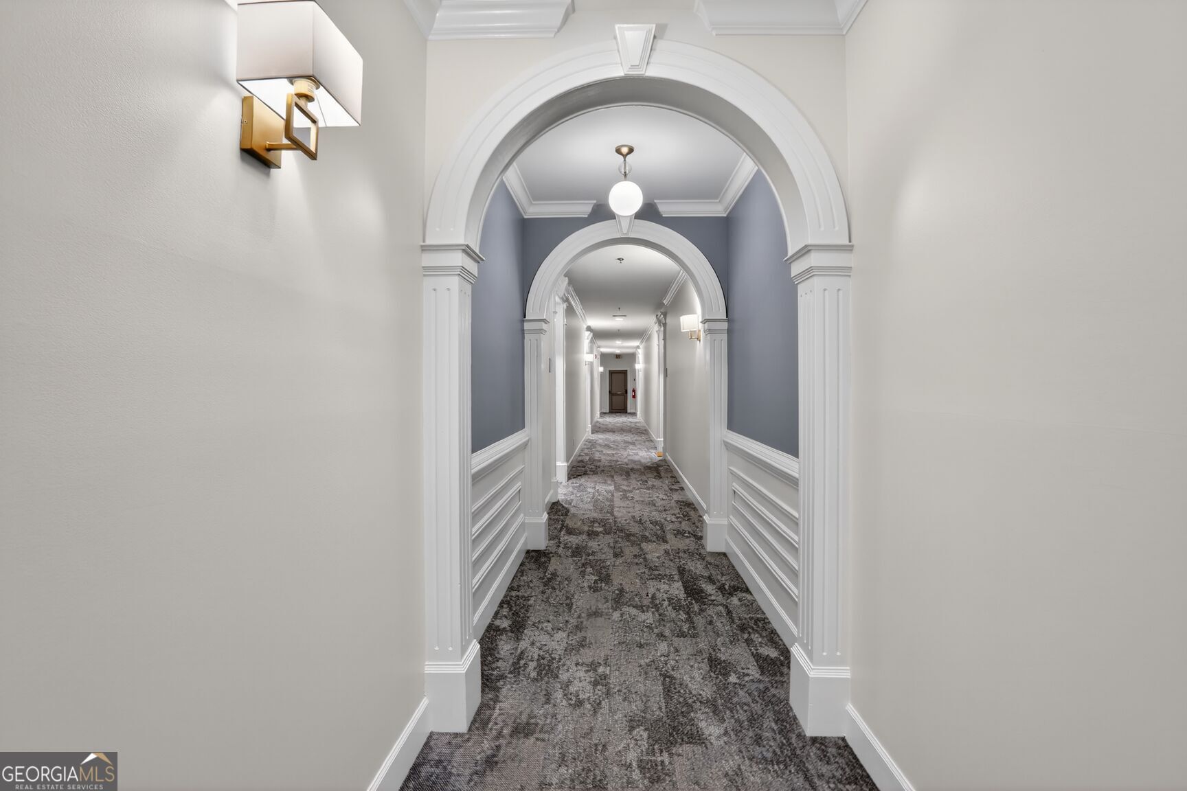 2921 Lenox RD NE 413