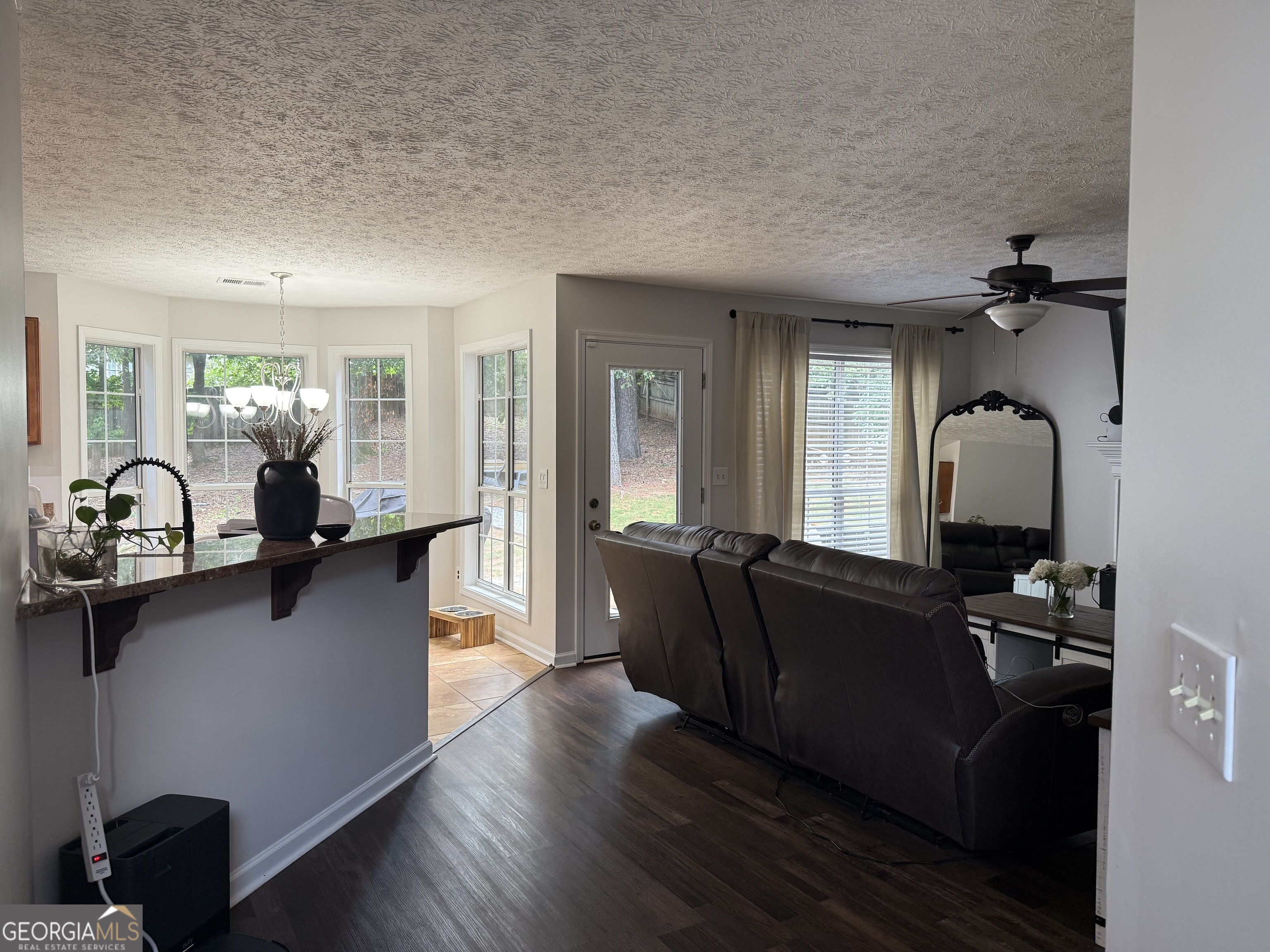 2550 Suwanee Lakes TRL