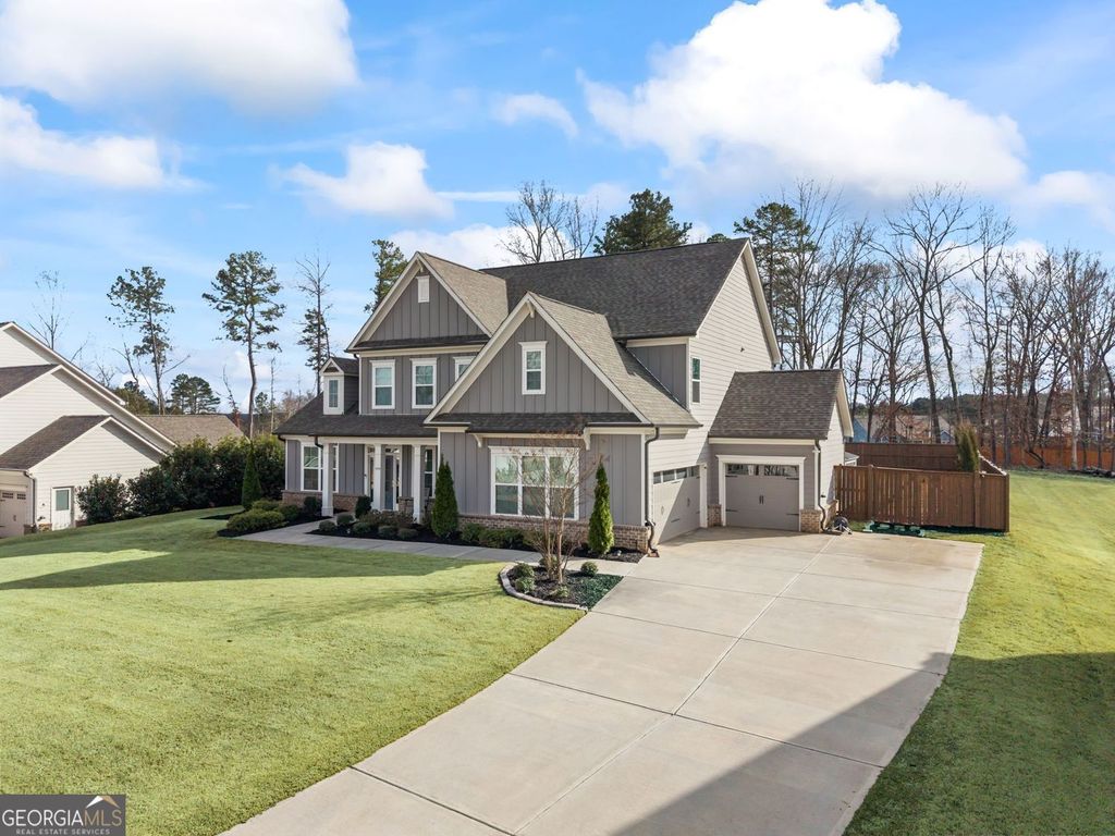 Photo of 1026 Montrose Way, Hoschton, GA 30548 (MLS # 10704361)