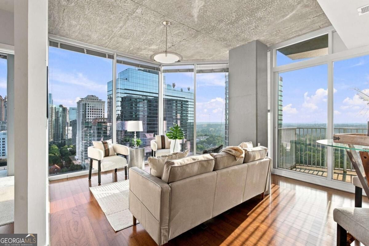 860 Peachtree ST NE 2101
