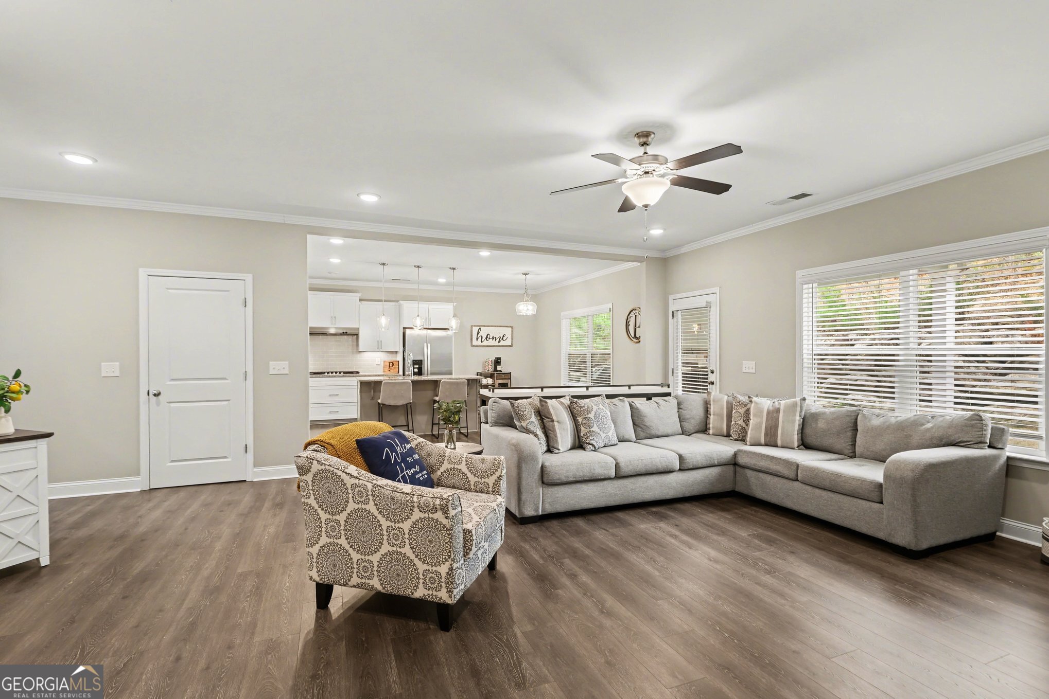 540 Glen Abbey CIR SE