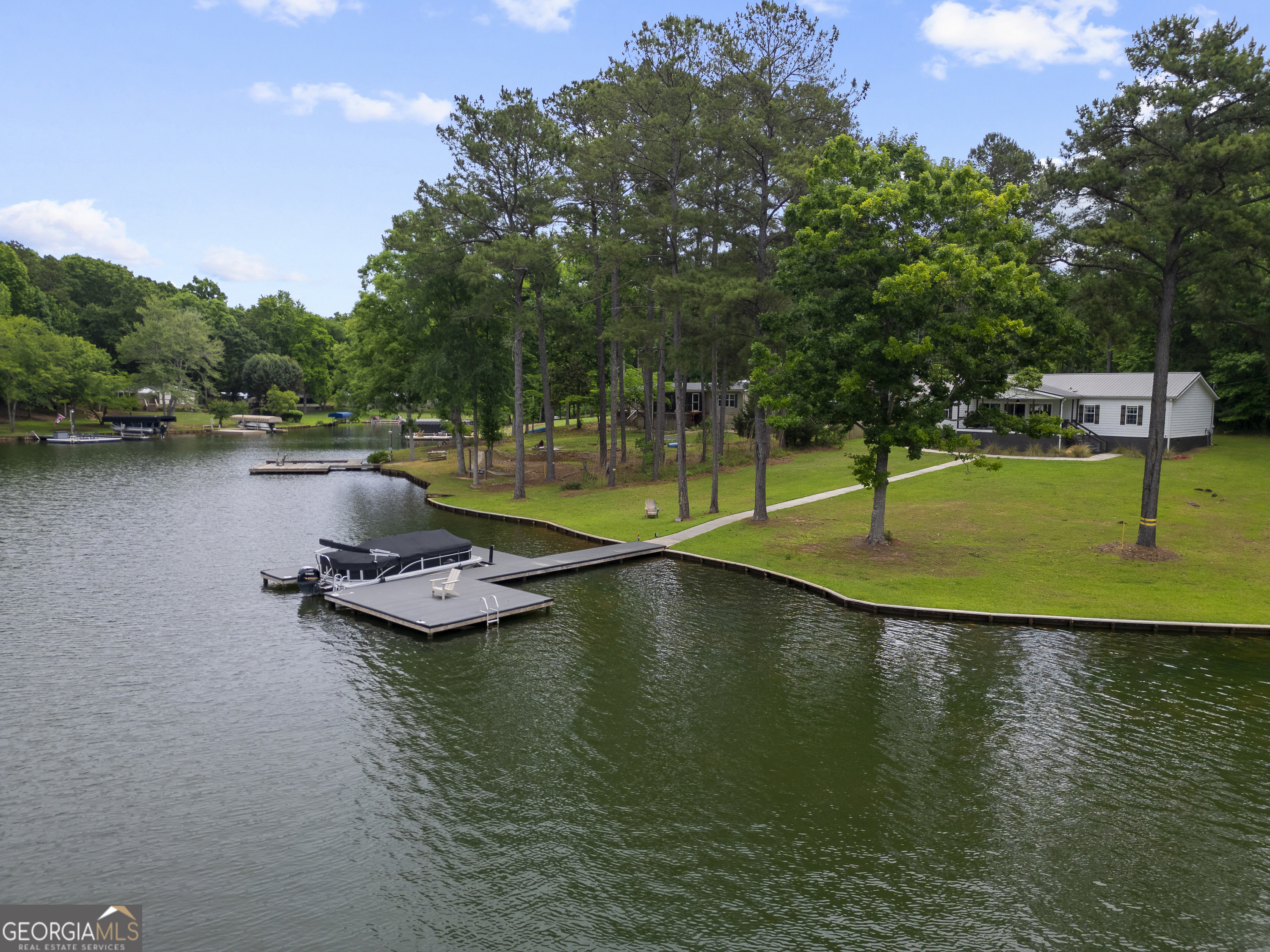 322 River Lake DR