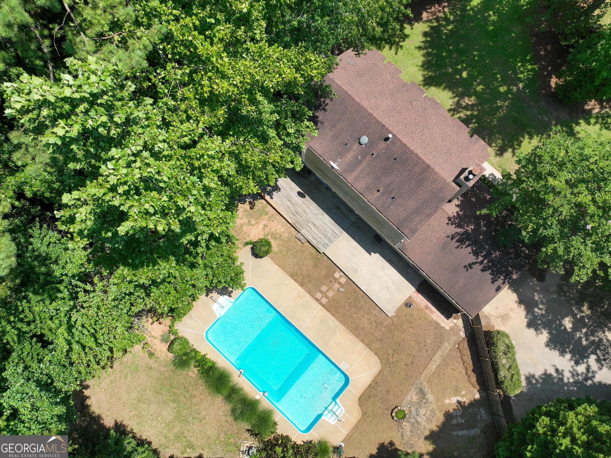 400 Pinegate RD
