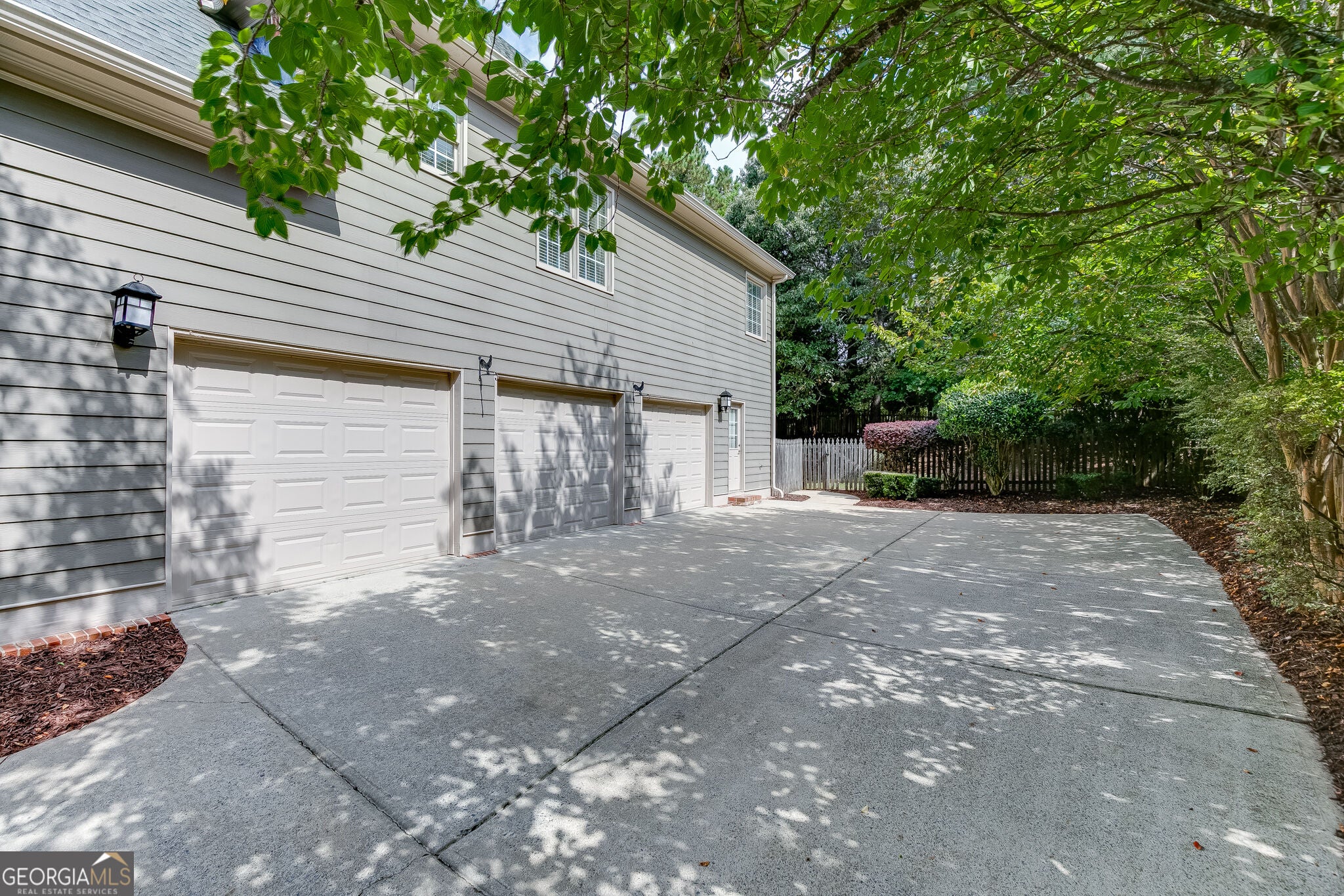 3395 Forest Trace DR