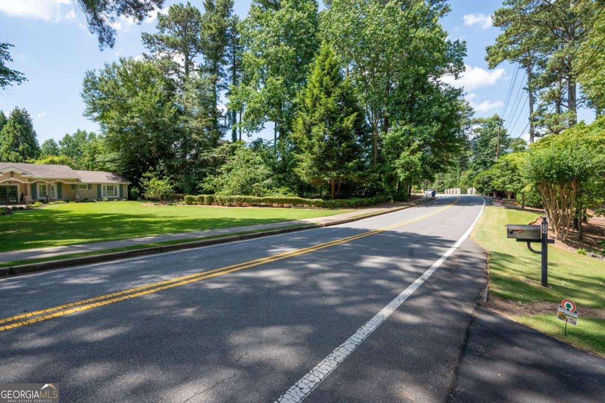 Sanders Field Estates - Residential