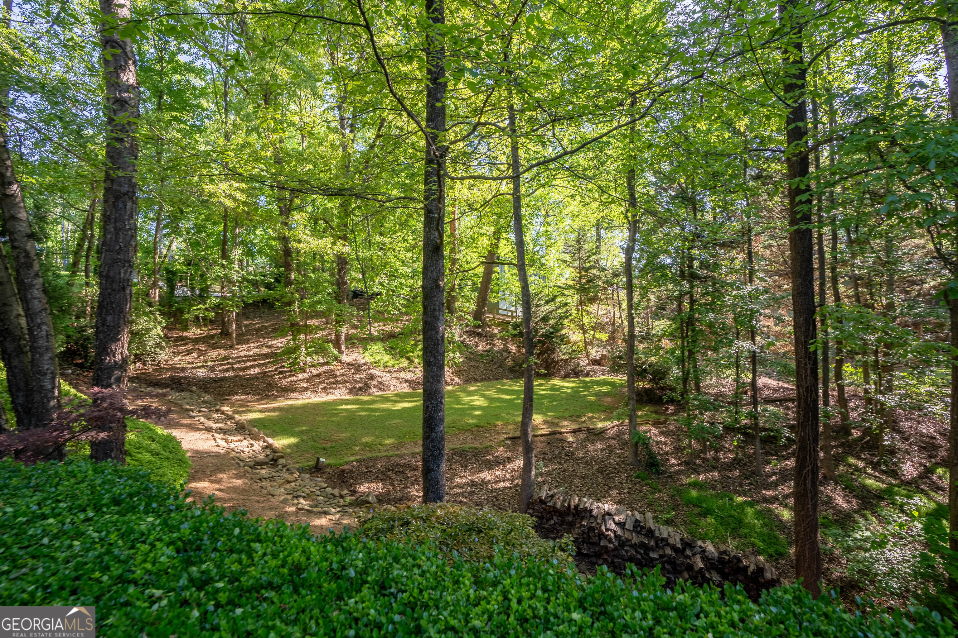 5977 Nachoochee Trail
