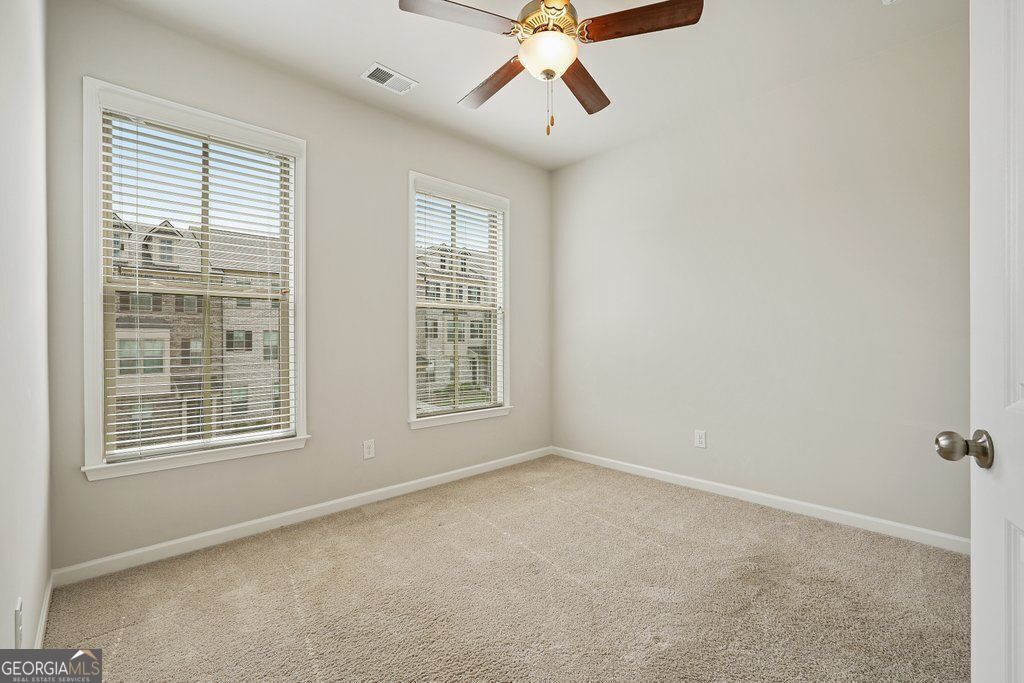 Doraville, Georgia 30360, United States, 4 Bedrooms Bedrooms, ,4 BathroomsBathrooms,Residential,Active,238076