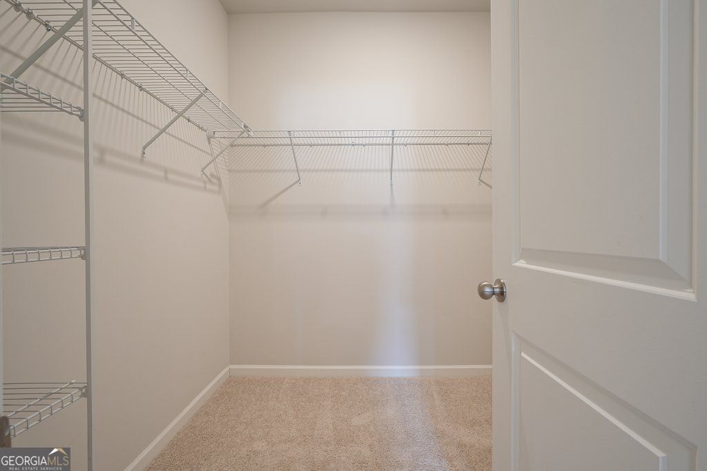 Doraville, Georgia 30360, United States, 4 Bedrooms Bedrooms, ,4 BathroomsBathrooms,Residential,Active,238076