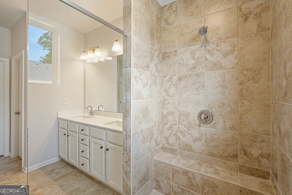 Doraville, Georgia 30360, United States, 4 Bedrooms Bedrooms, ,4 BathroomsBathrooms,Residential,Active,238076