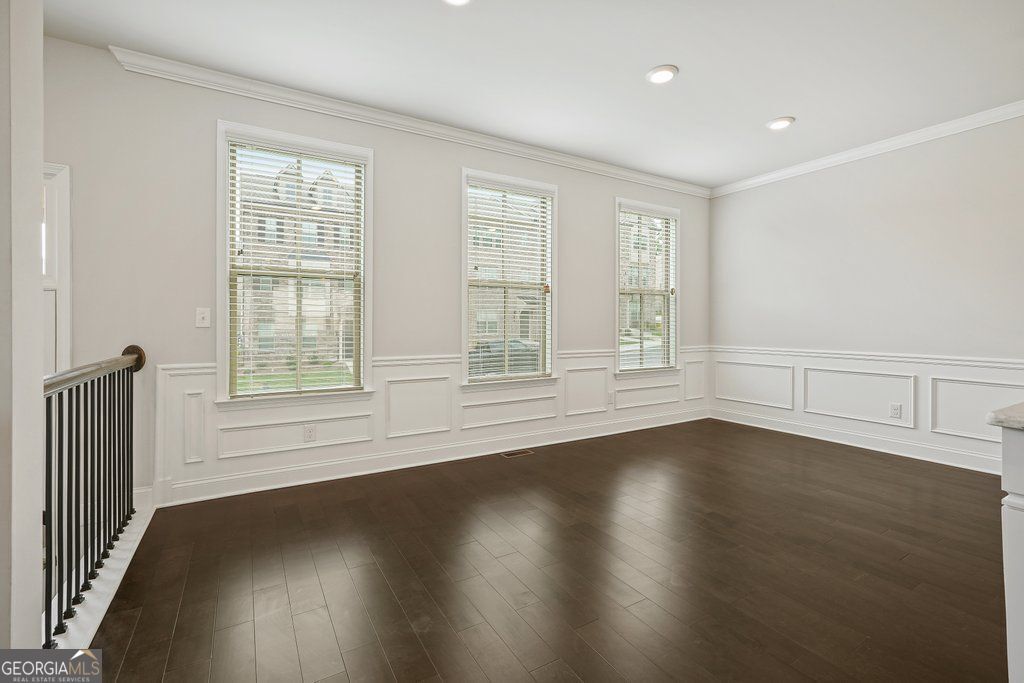 Doraville, Georgia 30360, United States, 4 Bedrooms Bedrooms, ,4 BathroomsBathrooms,Residential,Active,238076