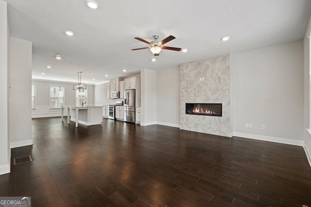 Doraville, Georgia 30360, United States, 4 Bedrooms Bedrooms, ,4 BathroomsBathrooms,Residential,Active,238076