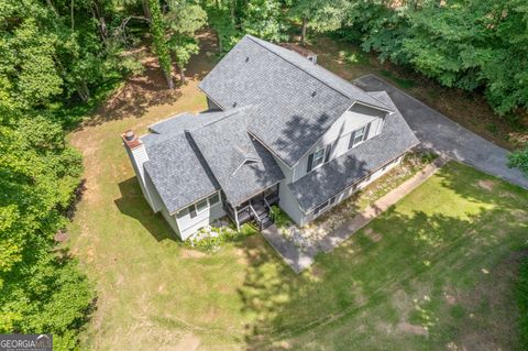 A home in Newnan