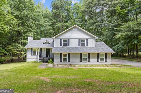 A home in Newnan