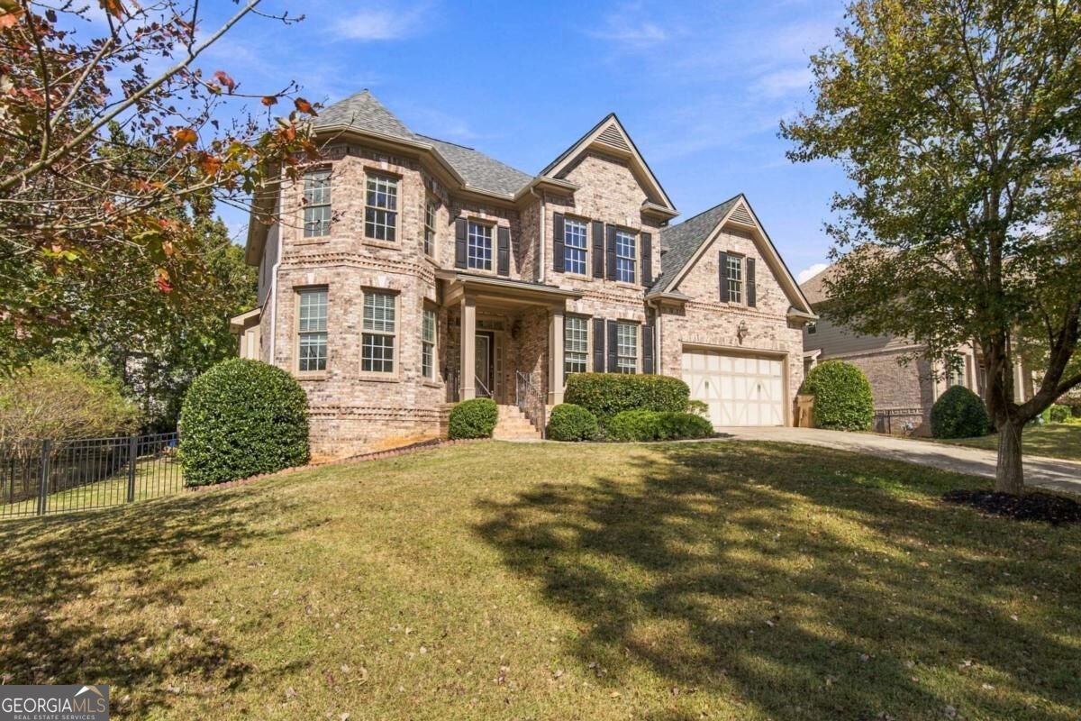1905 Macby DR