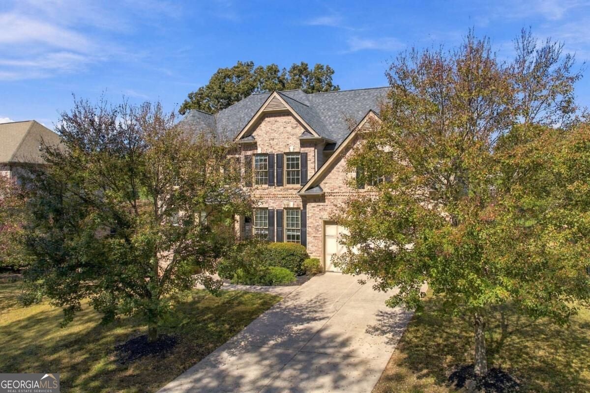 1905 Macby DR