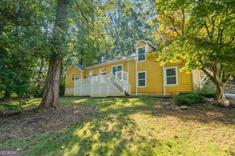 Photo of 105 Bobolink Drive, Stockbridge, GA 30281 (MLS # 10609194)