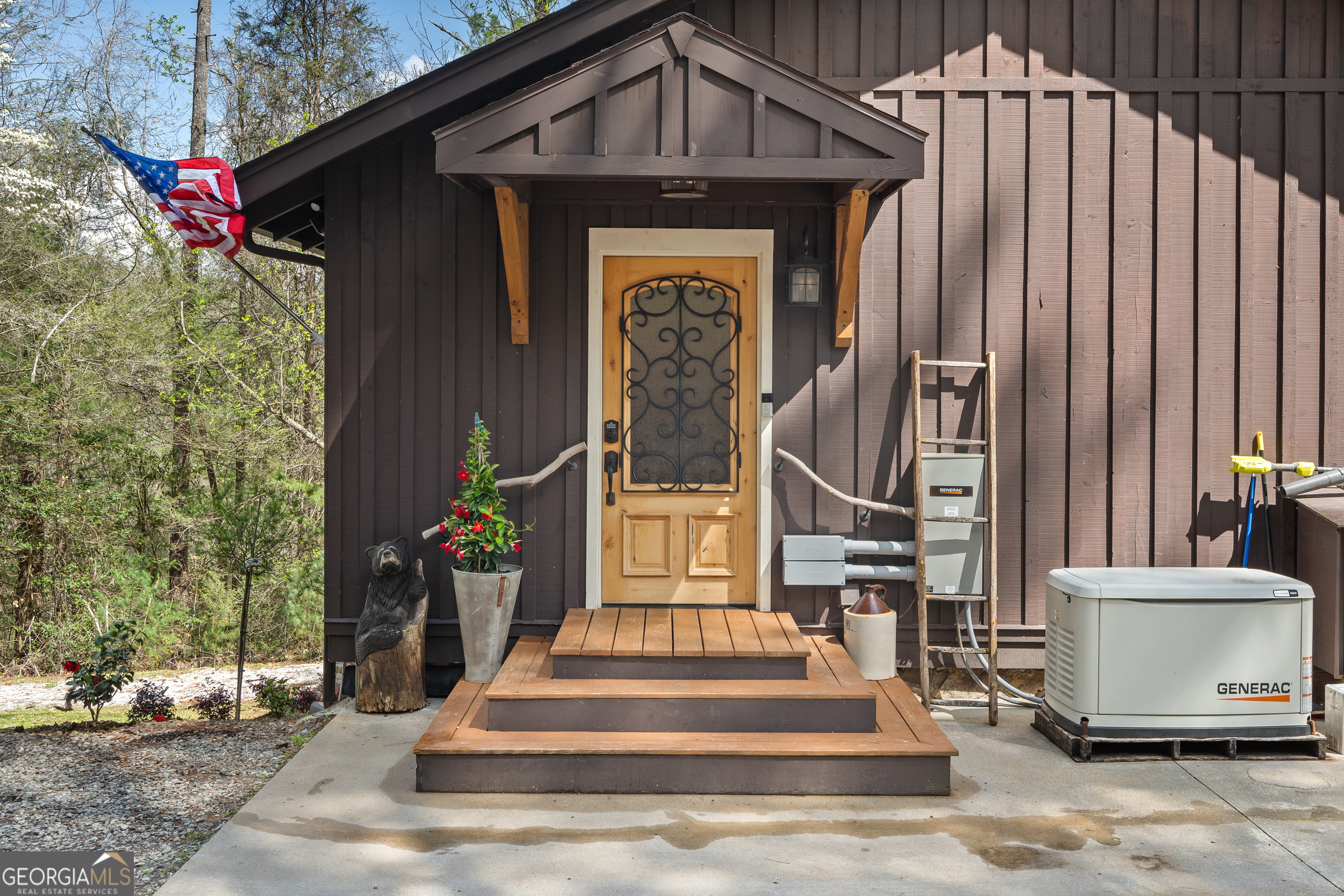 426 Crow Creek RD