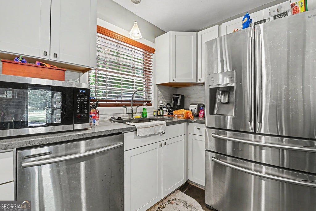 Photo of 271 Oak Drive SE, Atlanta, GA 30354 (MLS # 10807904)