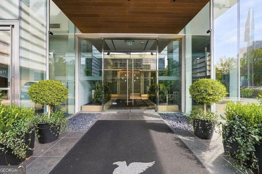 Photo of 45 Ivan Allen Jr Boulevard NW #1704, Atlanta, GA 30308 (MLS # 10871999)