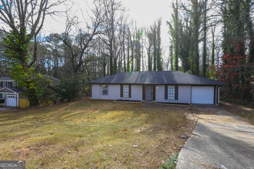 Photo of 1967 Singer Way, Lithonia, GA 30058 (MLS # 10665073)