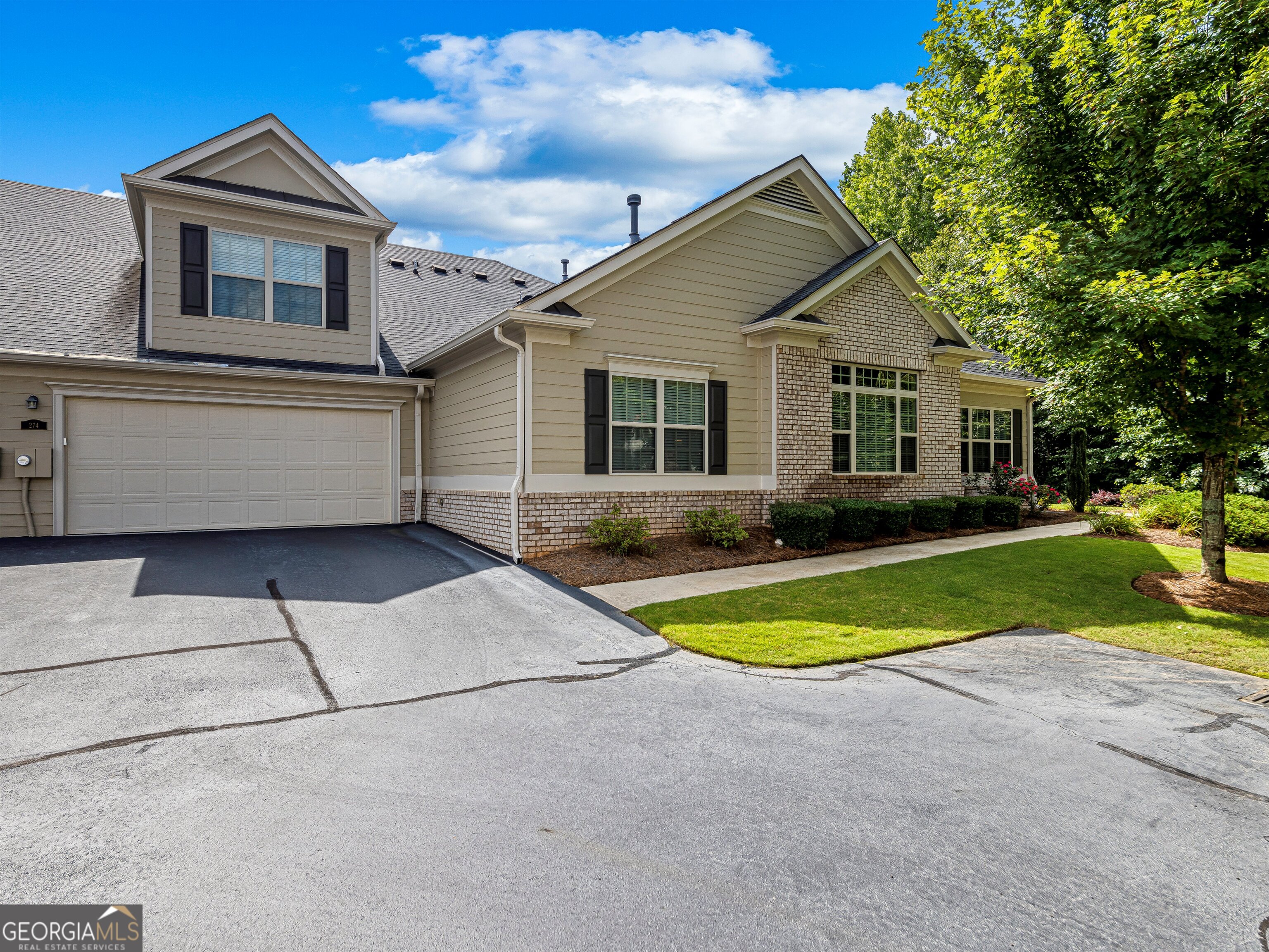 274 Orchards CIR