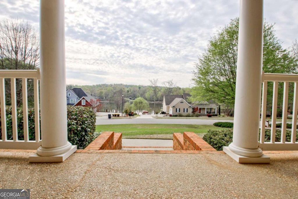 Photo of 50 Peninsula Circle, Newnan, GA 30263 (MLS # 10657659)