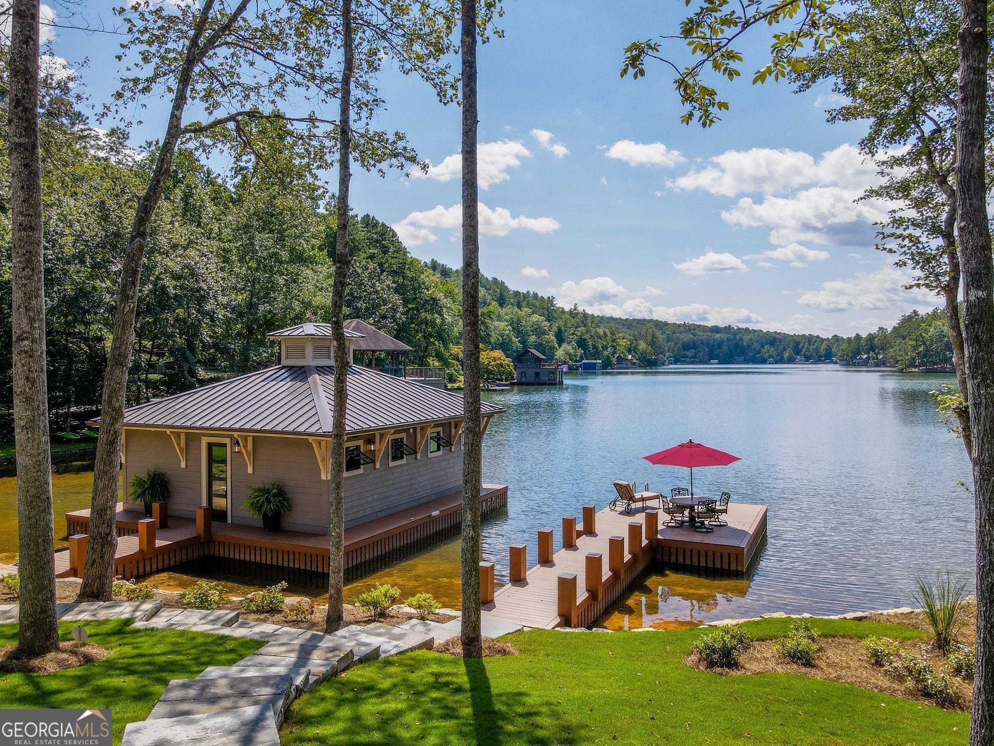 Lake Burton - Residential