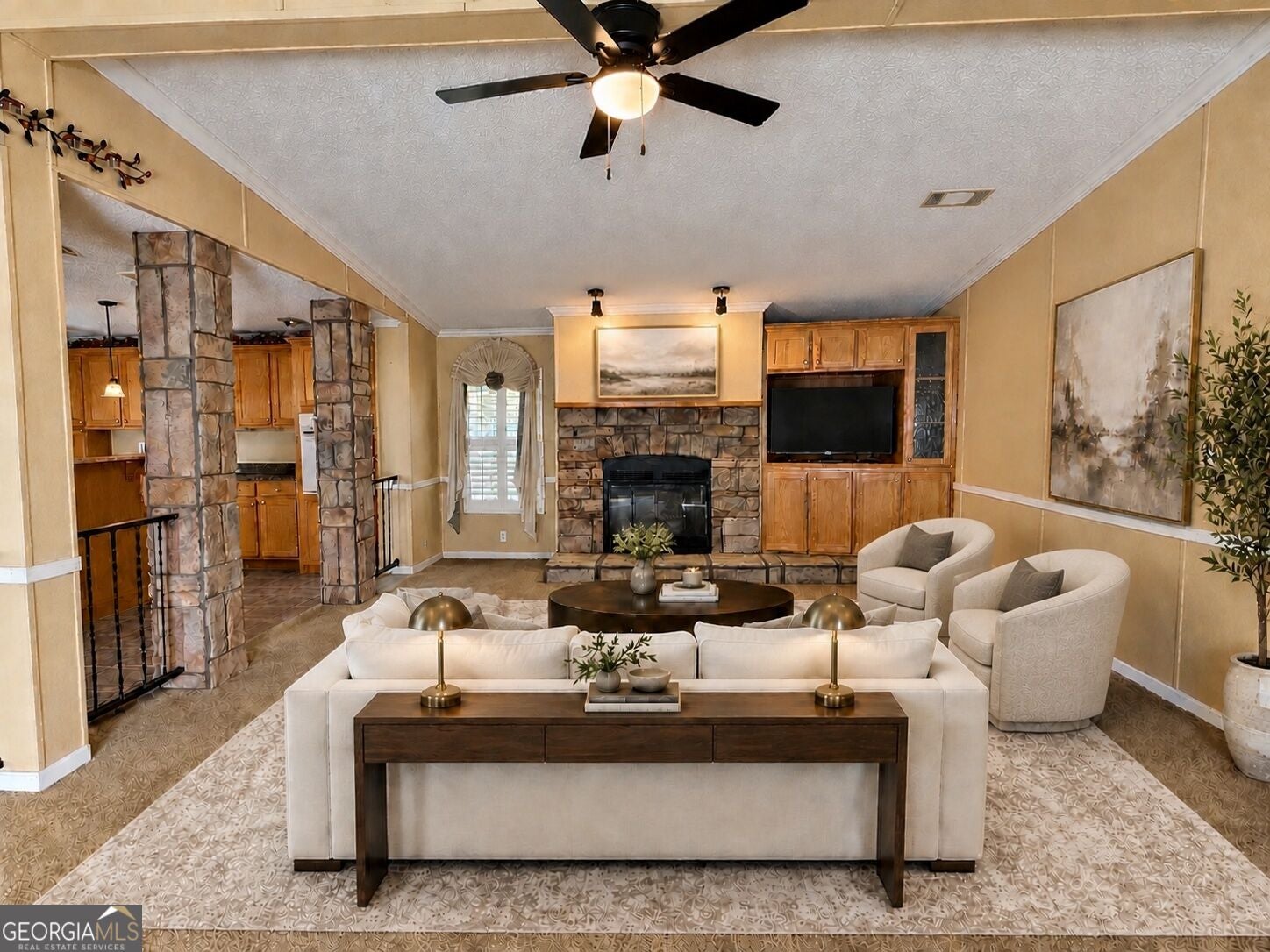 176 Fernwood CT