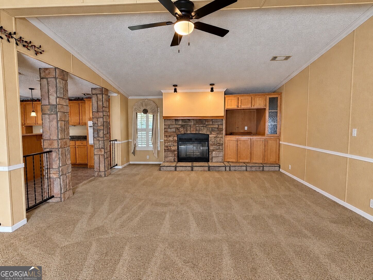 176 Fernwood CT