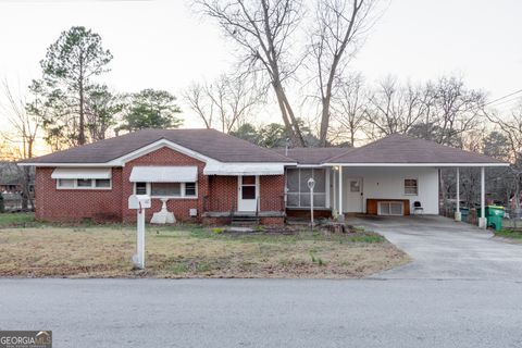 A home in Forest Park