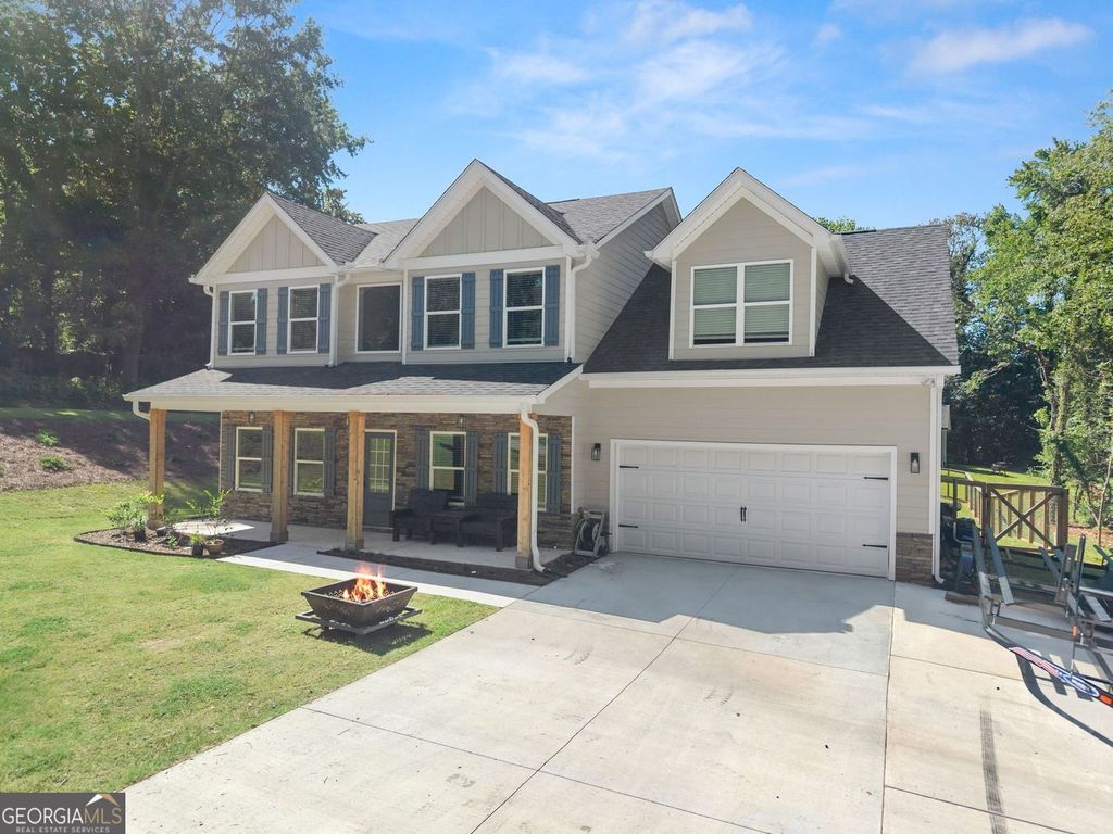 Photo of 272 Cherry Street, Cornelia, GA 30531 (MLS # 10807547)