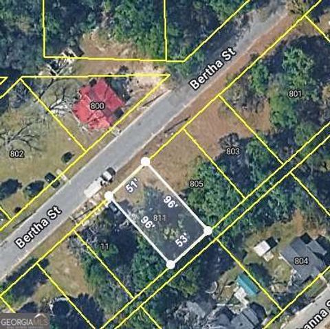 807 Bertha ST Waycross GA 31503