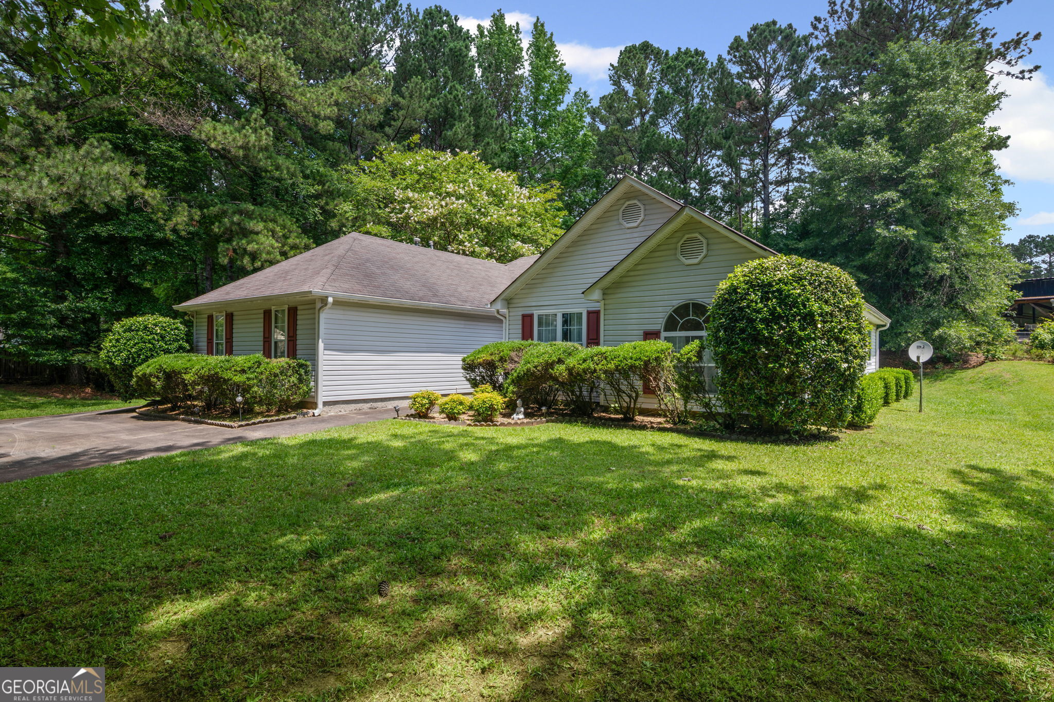 Paces Landing - Residential